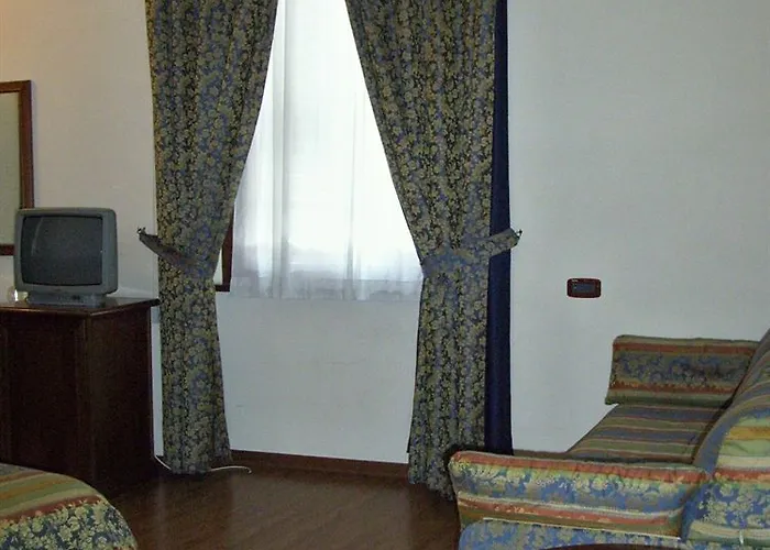 Hotel Sebino Sarnico