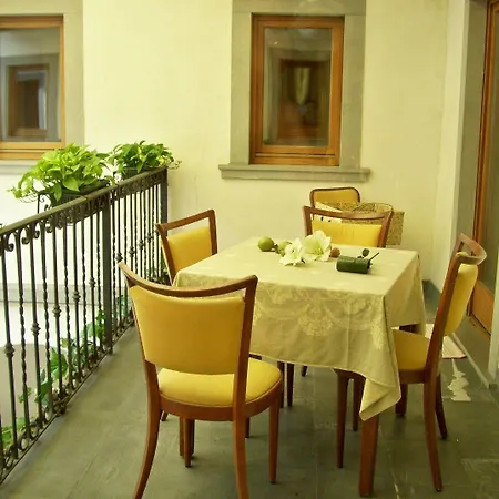 Sebino Szálloda Sarnico