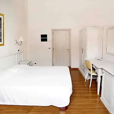 Sebino Hotel
