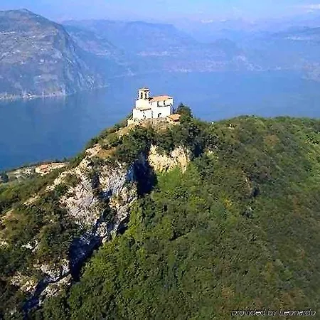 Sebino Hotel 3*