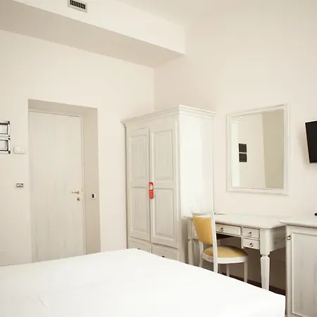 Sebino Szálloda Sarnico