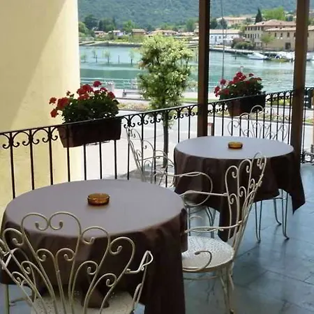 Sebino Sarnico