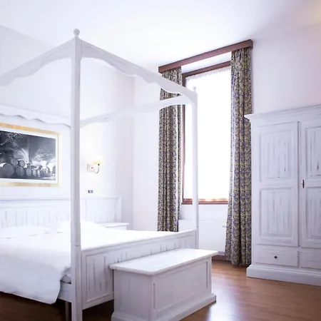 Sebino Hotel